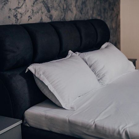 Pensiunea R&R Bailesti Kültér fotó