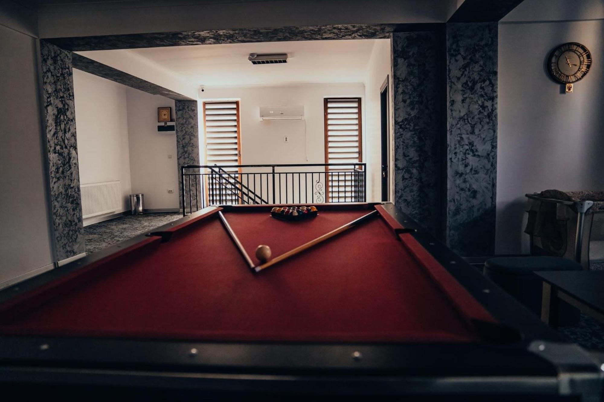 Pensiunea R&R Bailesti Kültér fotó